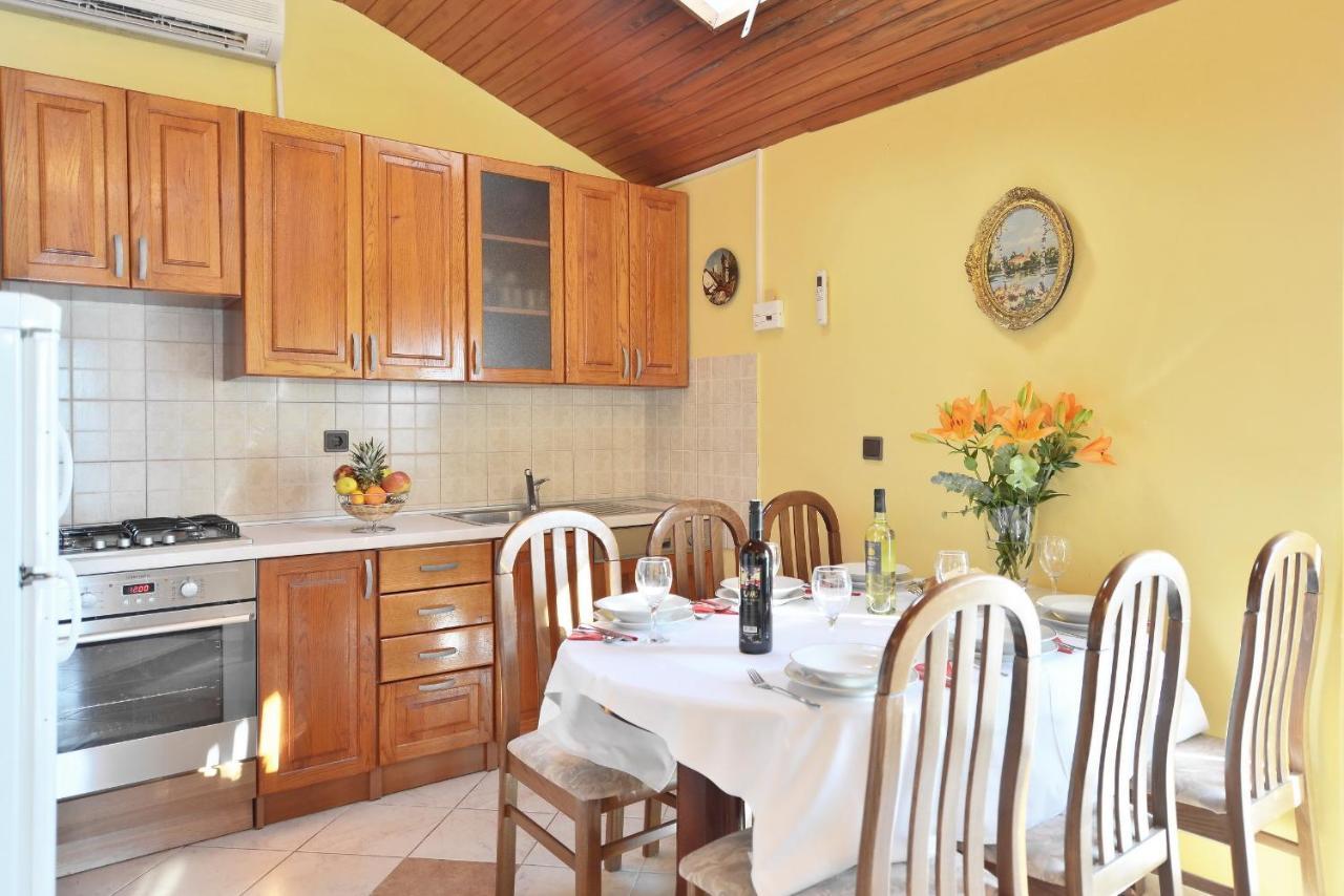 Apartmani Villa Bose Celina Ngoại thất bức ảnh